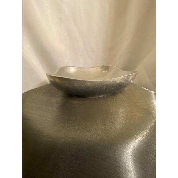 The Wilton Co Heavy Aluminum Square dish 7.25 X 7.25 in with rounded corners EUC - Picture 10 of 14